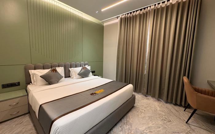 Hotel Mumbai House Pithampur