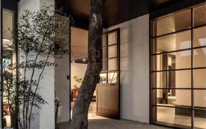 Dali Ancient Town Xishan Designer Hotel