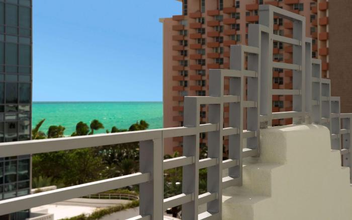 Hilton Garden Inn Miami South Beach
