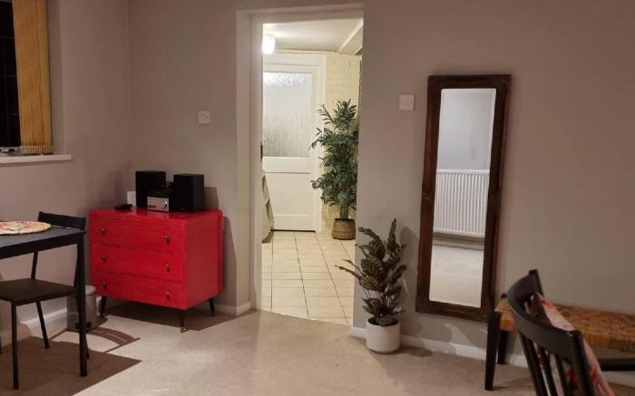 Calm Private Annex  Ideal to Work, Rest  Explore