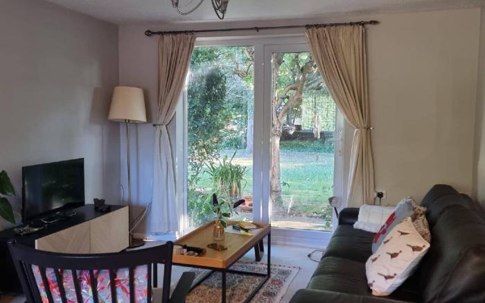 Calm Private Annex  Ideal to Work, Rest  Explore