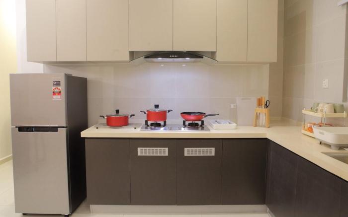 Danga Bay Point - 3BR Kid Scandi Lounge