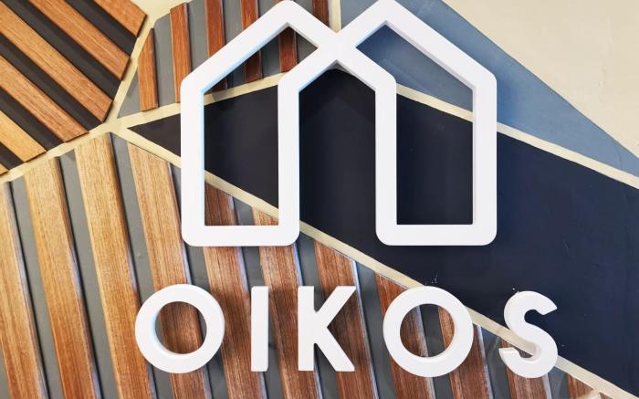 Oikos Poshtel