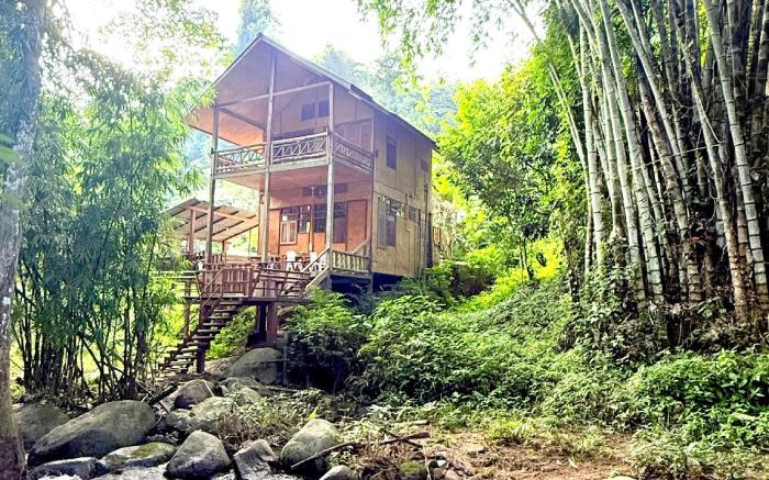 ติดธารโฮมสเตย์ - Cabin by The stream