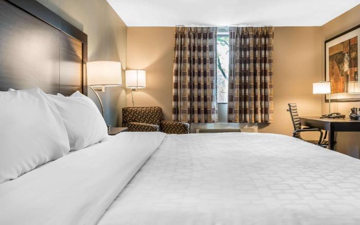 Clarion Inn Belle Vernon