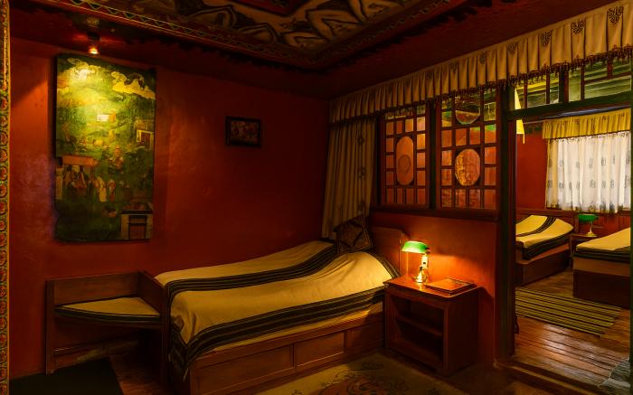 EN Support·300m Jokhang Temple·30min Potala Palace