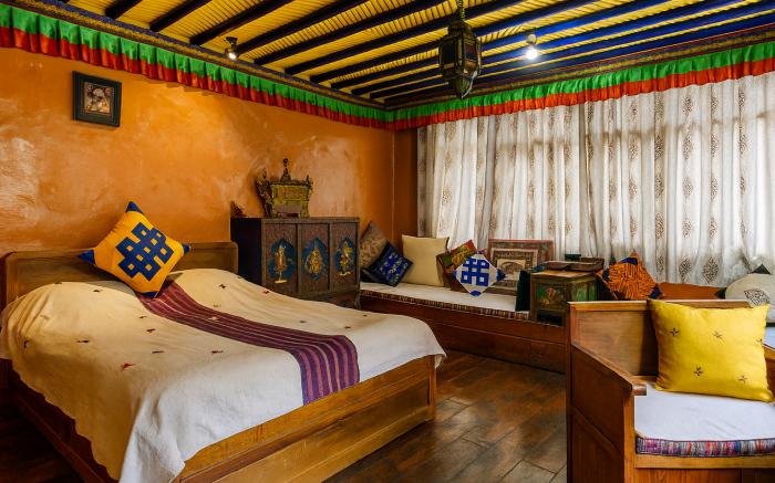 EN Support·300m Jokhang Temple·30min Potala Palace