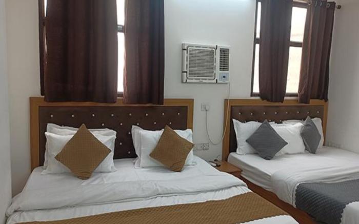 FabHotel The Rivlet Centre