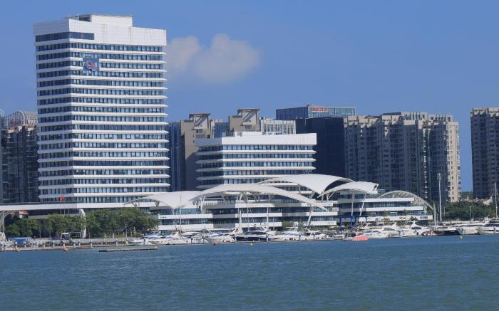 南屿轻奢影院酒店 近厦门高崎国际机场和地铁站 近五缘湾景区 近湾悦城商圈