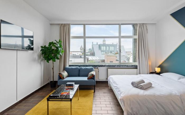 City Studio+FREE Parking+Elevator