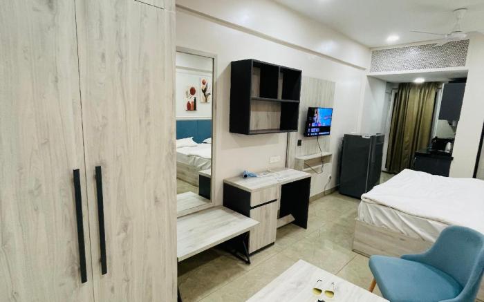 Spacious  &. Cozy stuido  - urban suites 