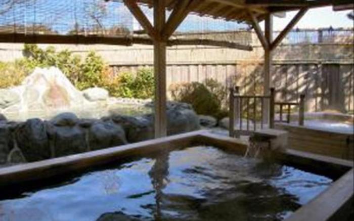 Garland Court Usami Hotel