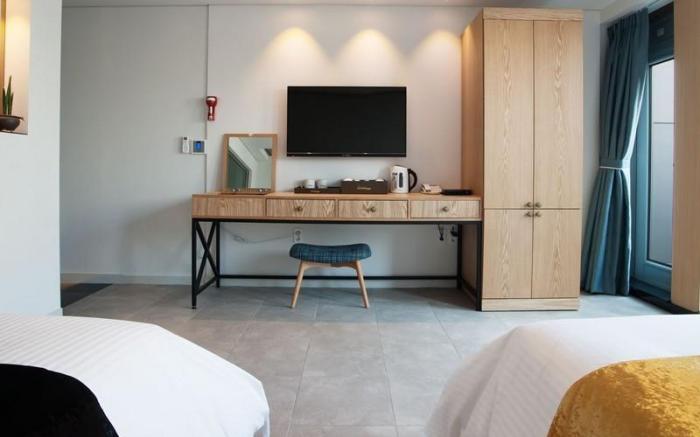 A-One Hotel