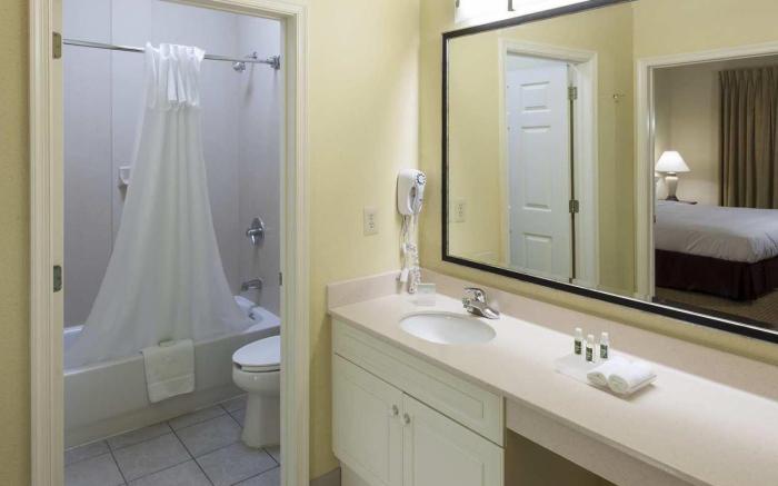 Homewood Suites by Hilton Newark-Cranford