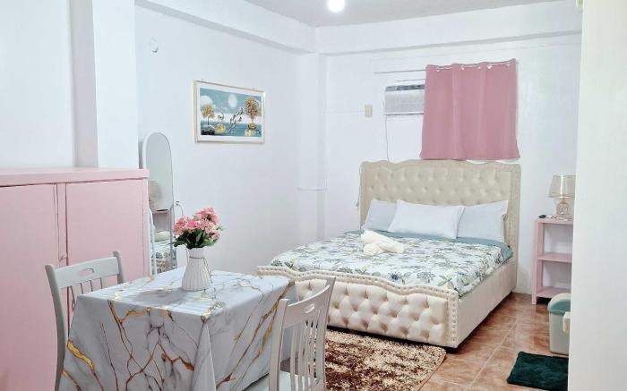 L7 Family Apartment Room in SM Lanang Airport SPMC