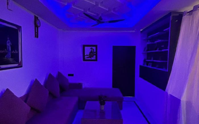 Vista Kove Flat - 212, Crown Mall