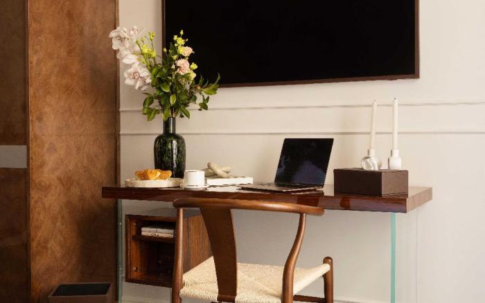 HOTEL DU PALAIS BOURBON