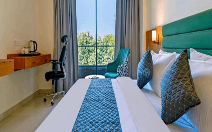 Limewood Signature - Golf Course Road