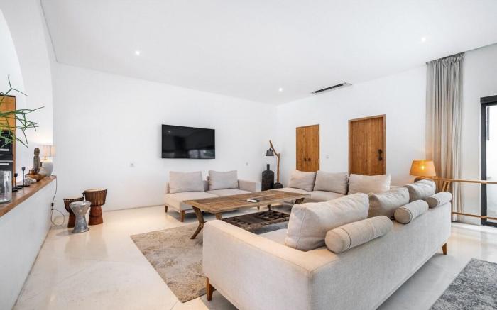 Bianca Villa by Betterplace