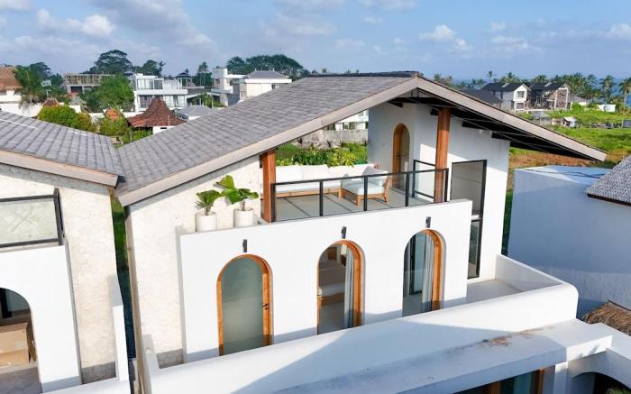 Villa Pantai Seseh-1b Rooftop Beach & Rice View