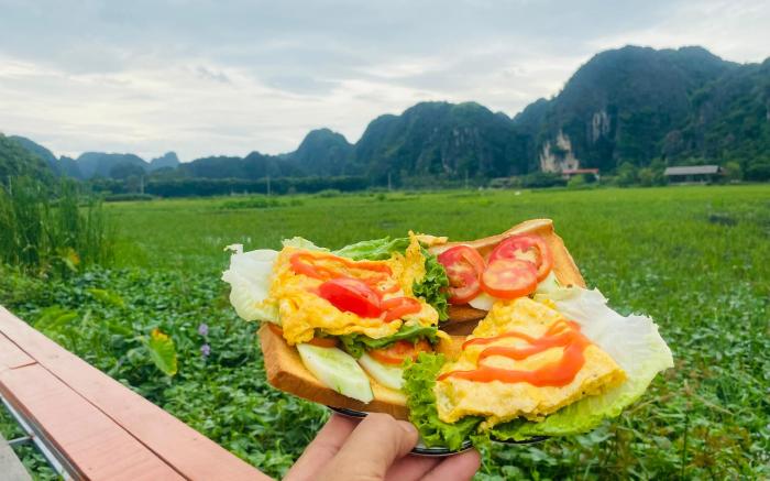 Big joint hostel tam coc