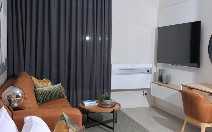 Green Serene Studio, Menlyn Maine Residences 826