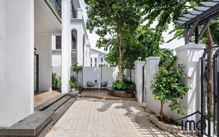 Gem Villa Palm City, 5 bedrooms, 7 beds, karaoke