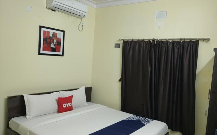 HOTEL TARA MAA GUEST HOUSE