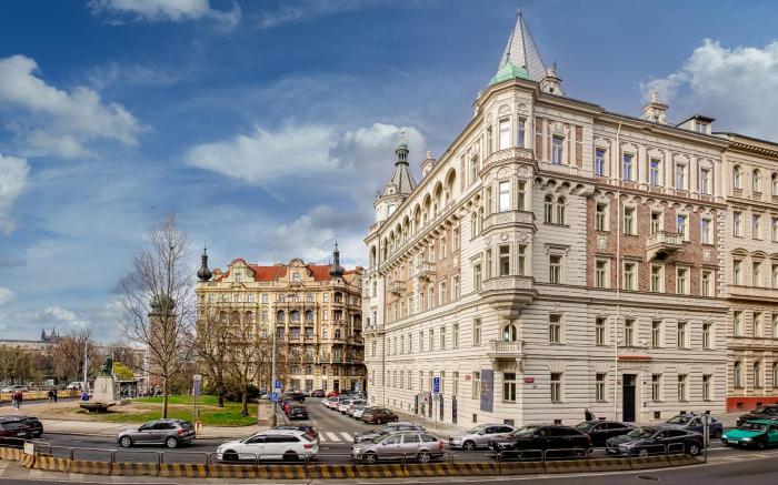 River Dance Suites by Adrez