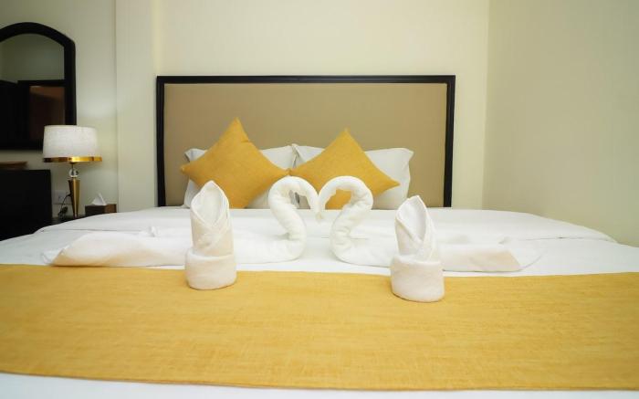 Milan Hotel 3 bedroom.