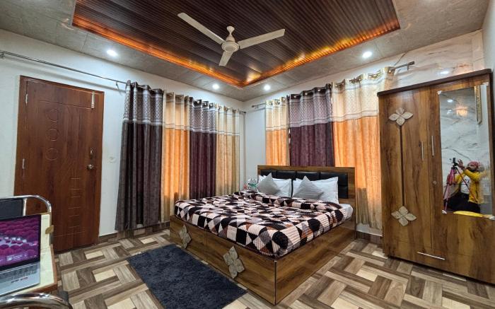 Pine Valley Serenity Hotel