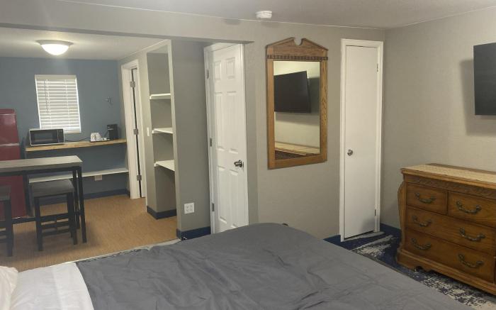 Cabins on Main Longmont