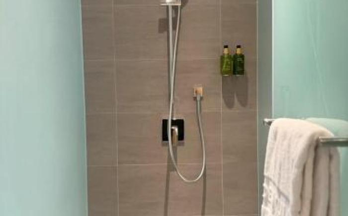 日月潭泰湖樓金鬱金香酒店