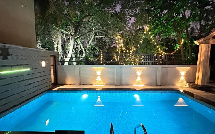 Mansarovar Bungalows