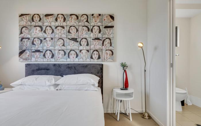 Bright 2-Bed with Private Balcony & Serene View