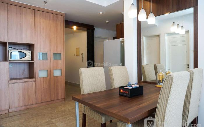 Apartment 3BR at FX Residence Sudirman By Travelio