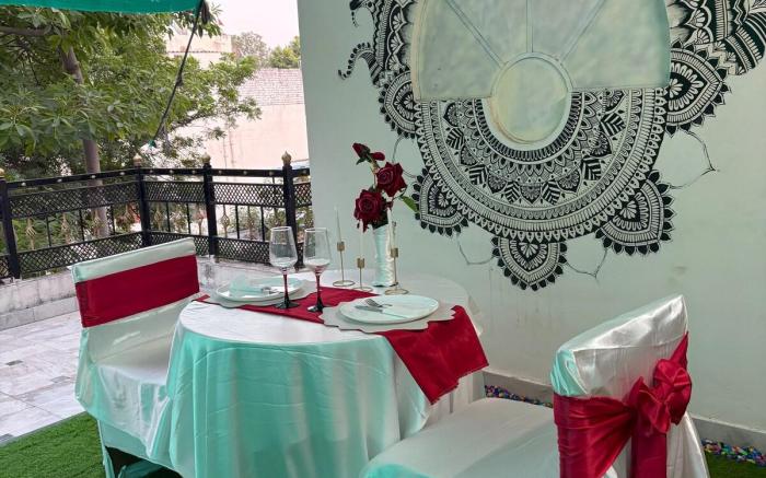 “The Love Dine” - an Entire 1BHK and Balcony.