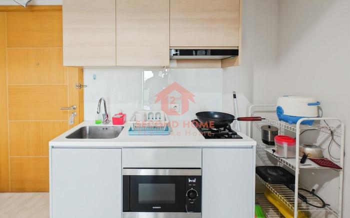 Strategic 2BR Capitol Apt w/ Pool, Gym, Wi-Fi