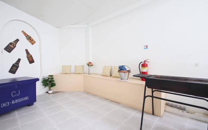 Sky House pool villa Pattaya 