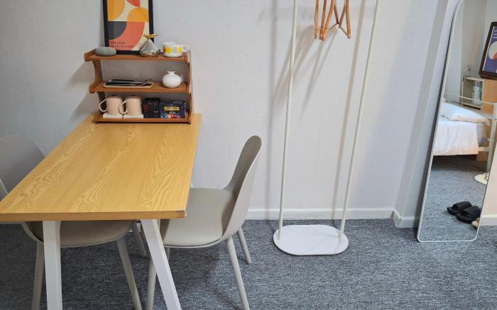 영등포역 도보 2분 우리가치 하우스 subway stn 2 mins by walk