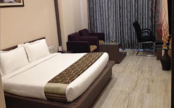 Hotel Madhuvan Palace Varanasi 