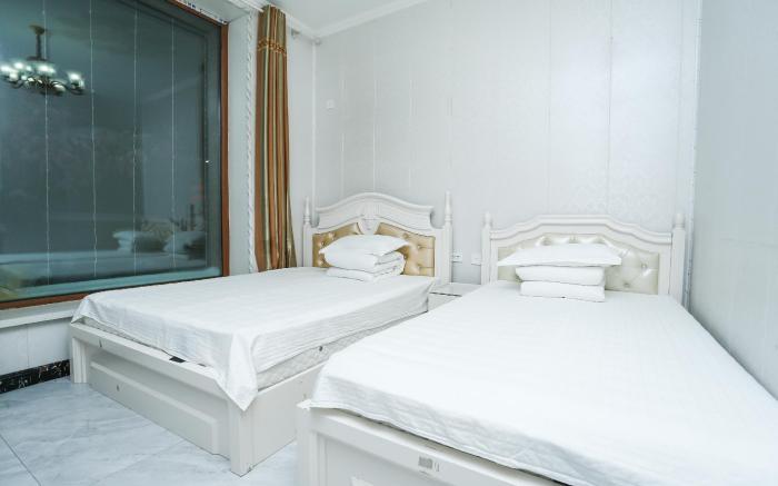 China Snow Valley Jinze Cold Region Hot Spring Town