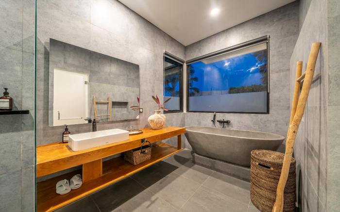 Lindt- 3BDR Villa with Private Pool and Ricefield 