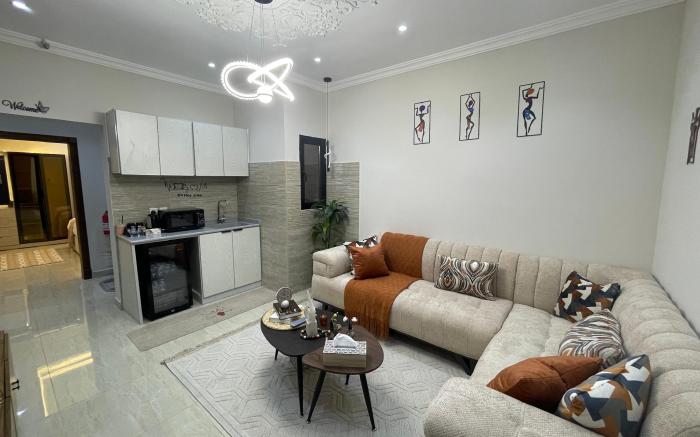 شقة مميزة بتصميم أنيق تجمع بين الراحة والفخامة.