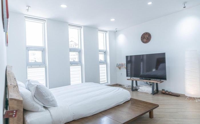 Sanur/BaliKamiPension/발리까미펜션/사누르/two beds