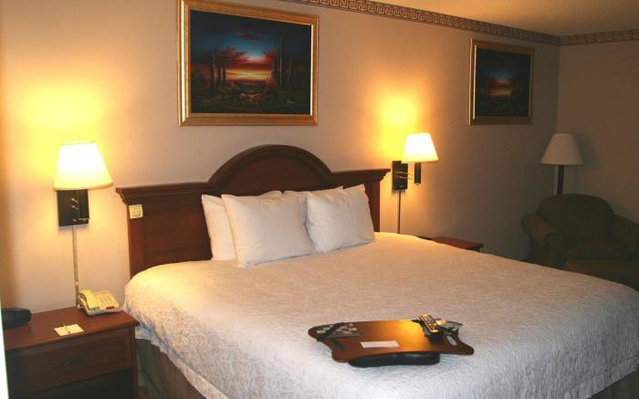 Country Inn & Suites by Radisson, Portland, TX