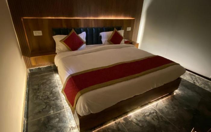 Hotel Home Stay Residency