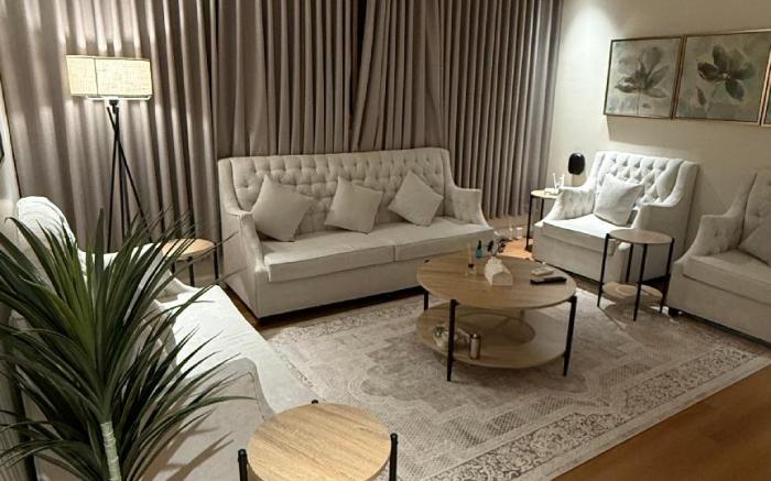 شقة راقية قرب محطة مترو سليمان الحبيب