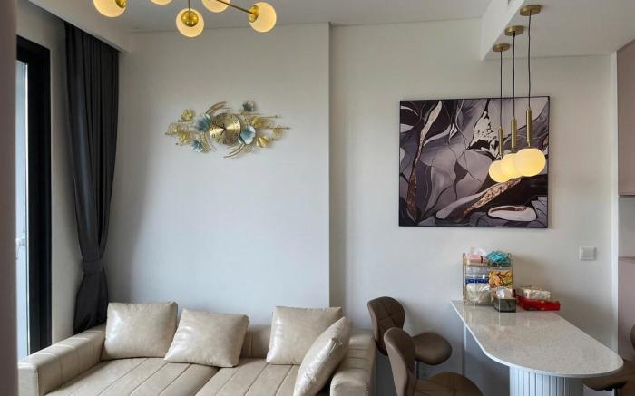 2 bedrooms (+1), 2 bathrooms, Aeon Mall View 