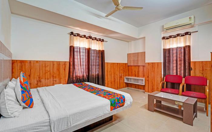 FabHotel Balaji I